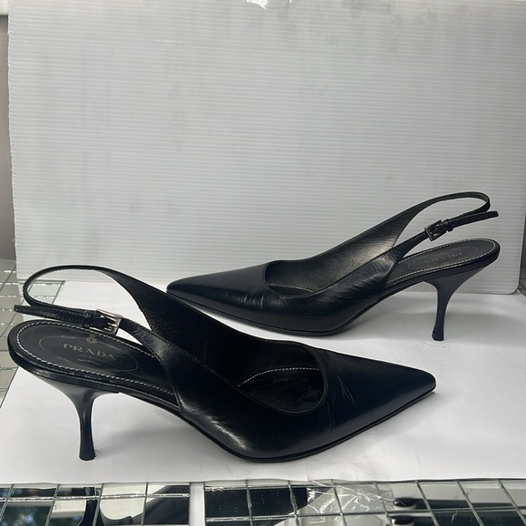 Prada Sz 38 Smooth Black Leather Slingback Slip On Classic Heels - Picture 4 of 11
